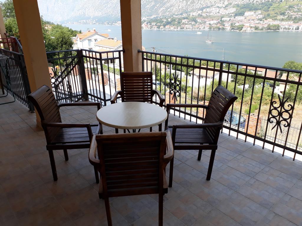Apartments Panorama Котор Екстер'єр фото